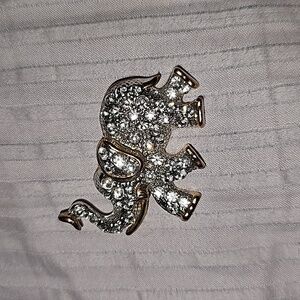 Elephant Brooch Pin Clear Rhinestones Gold Tone Vintage Sparkly!
